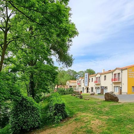 Hotel Pont De Senard Montaigu-Vendee Buitenkant foto