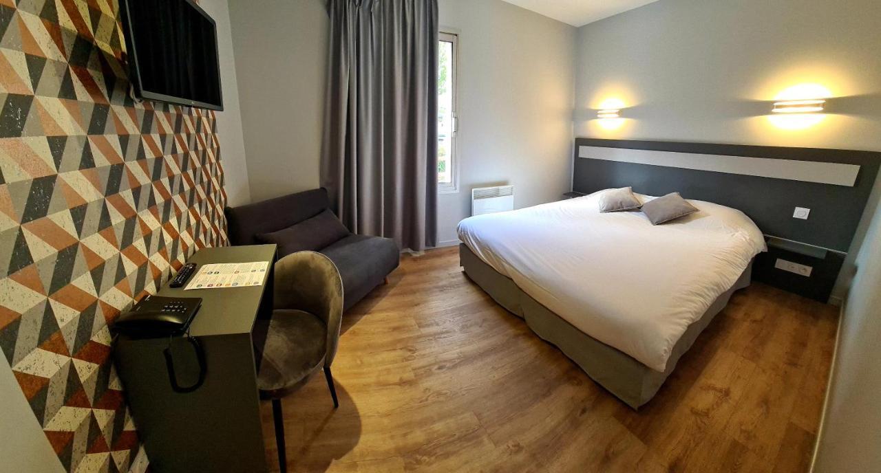Hotel Pont De Senard Montaigu-Vendee Buitenkant foto